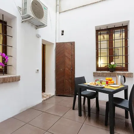Appartement Center Ztl Lovely Ferrare