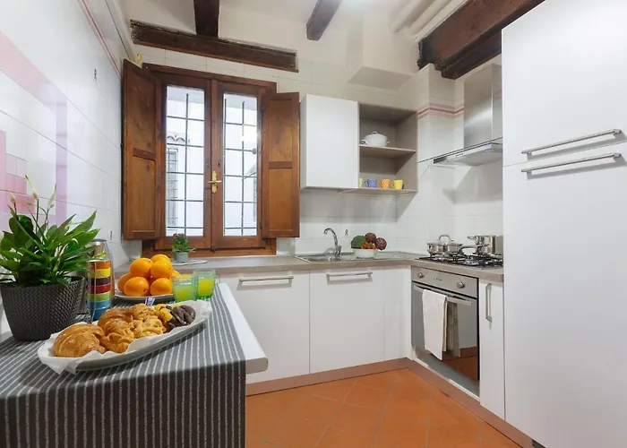 Appartamento Guesthost - Center Ztl Lovely *