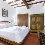 Guesthost - Center Ztl Lovely Apartament