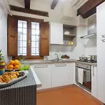 Apartment Guesthost - Center Ztl Lovely *
