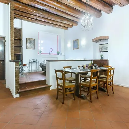 Center Ztl Lovely * Ferrara