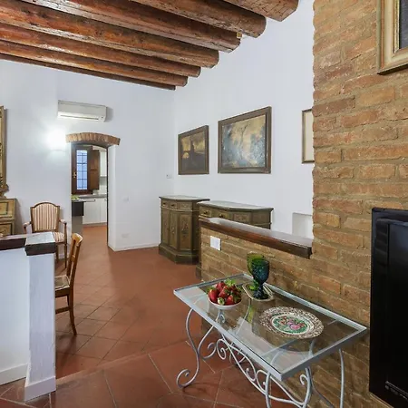 Center Ztl Lovely * Феррара