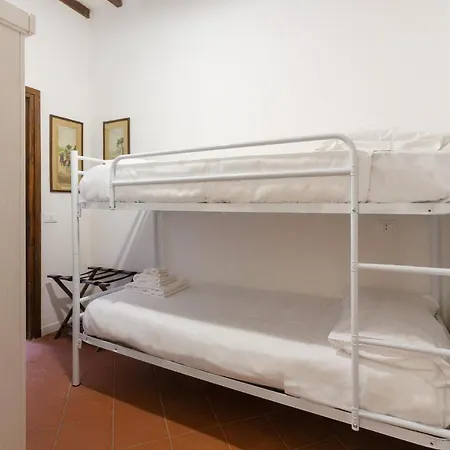 Apartmán Guesthost - Center Ztl Lovely